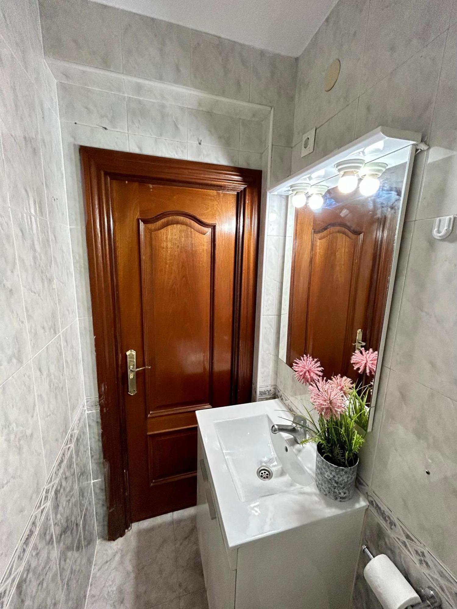 Rooms Aguila Getafe Exterior foto