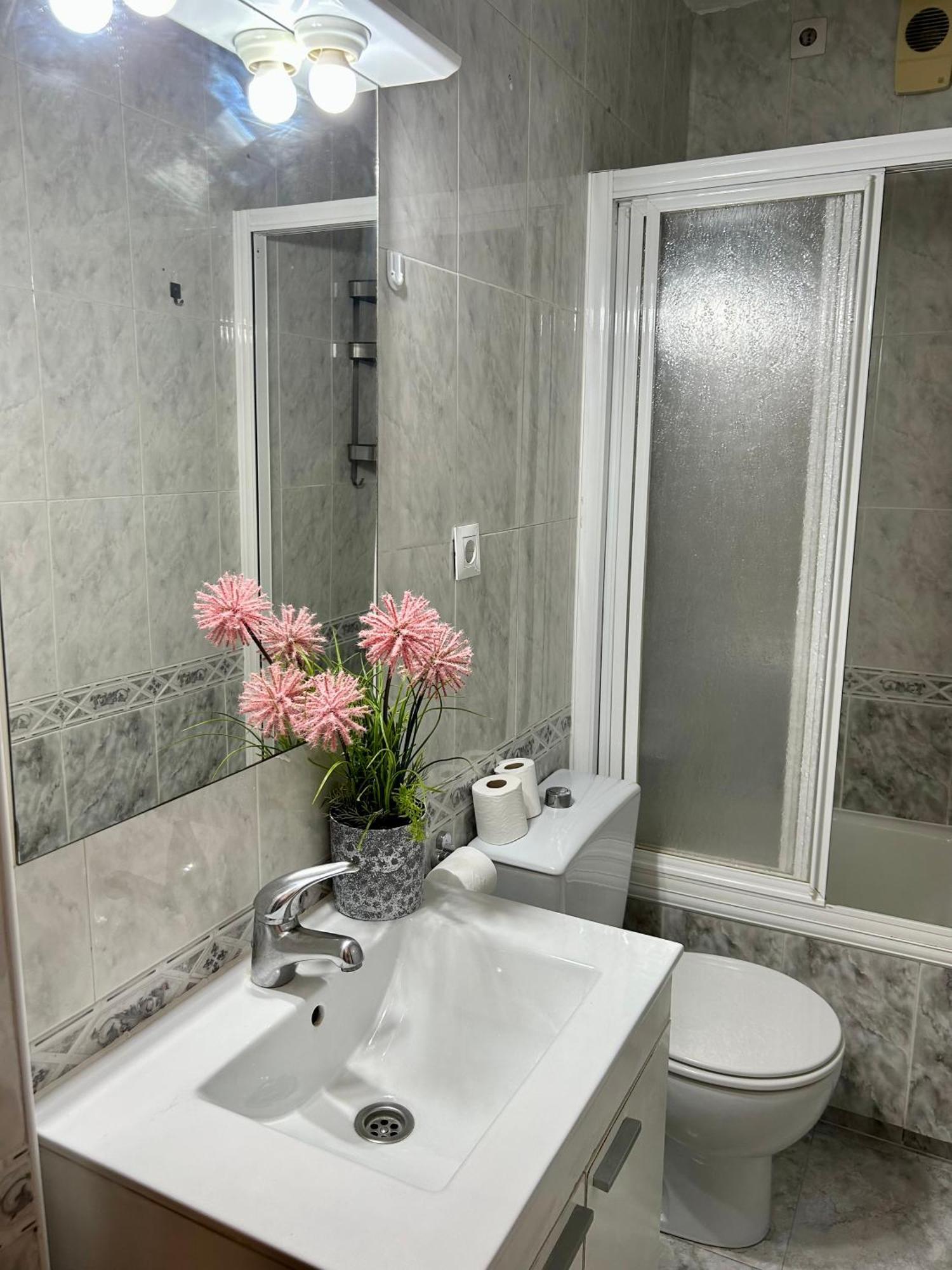 Rooms Aguila Getafe Exterior foto