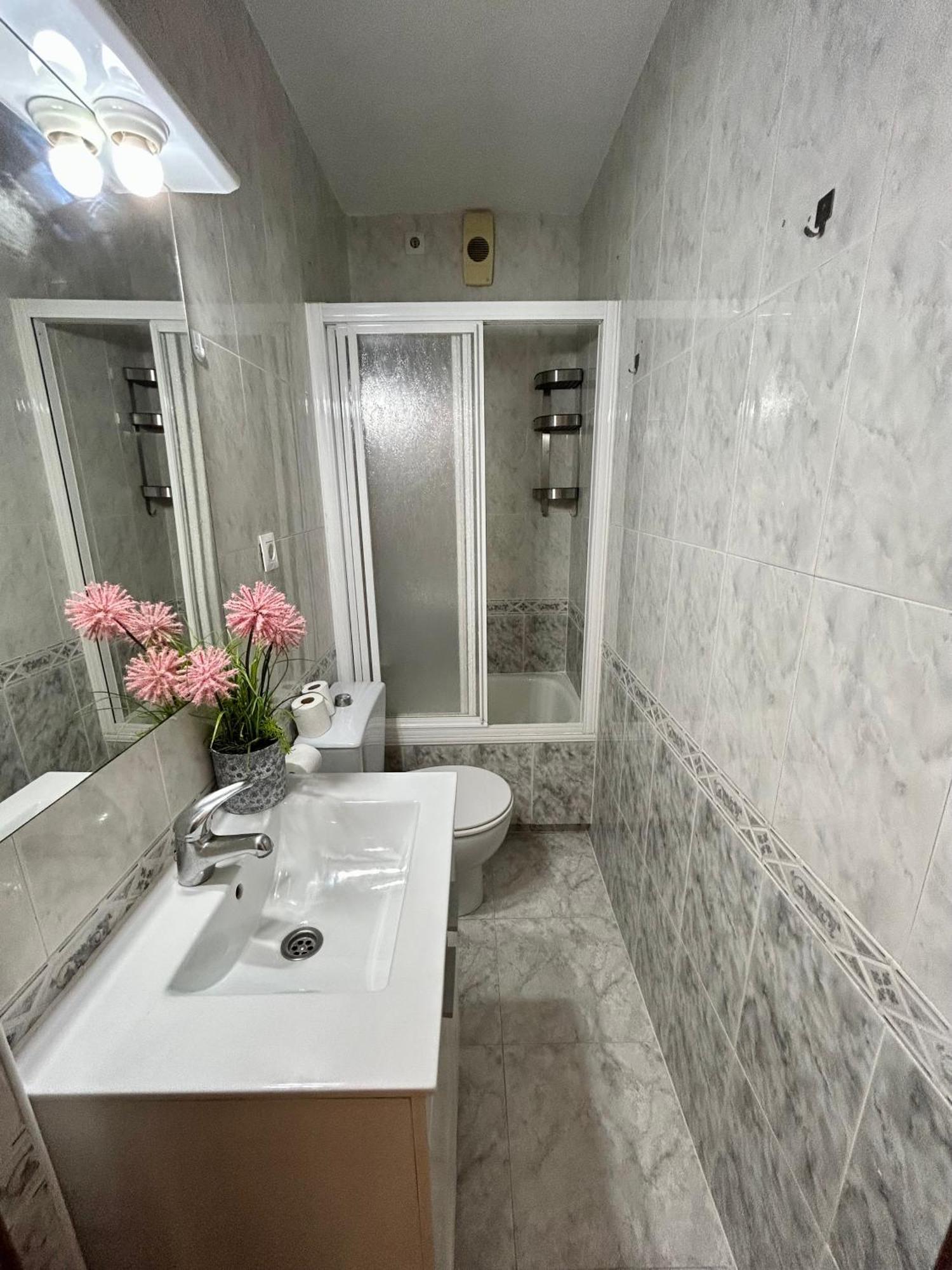 Rooms Aguila Getafe Exterior foto